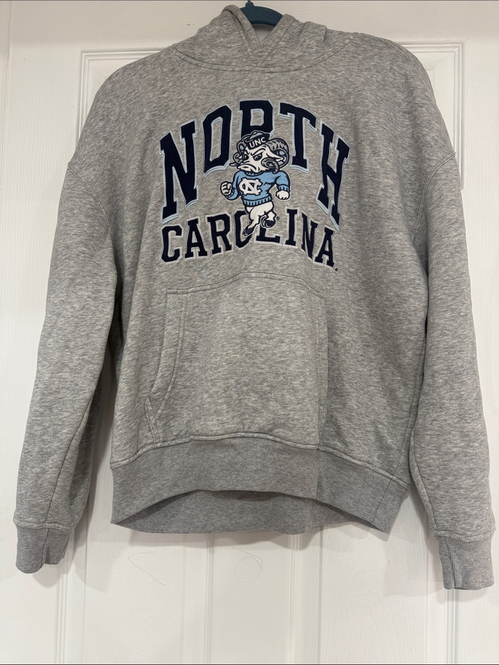 Hollister North Carolina Gray Men's Pullover Hoodie Sweatshirt
